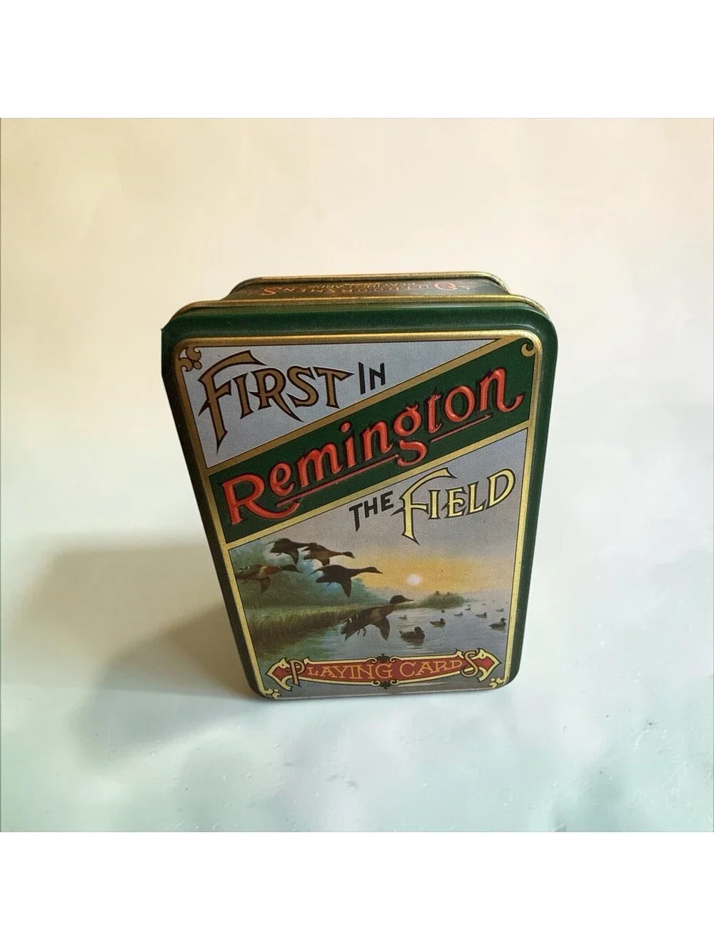 Remington Sportsmen's Playing Cards - First In The Field New in original Tin